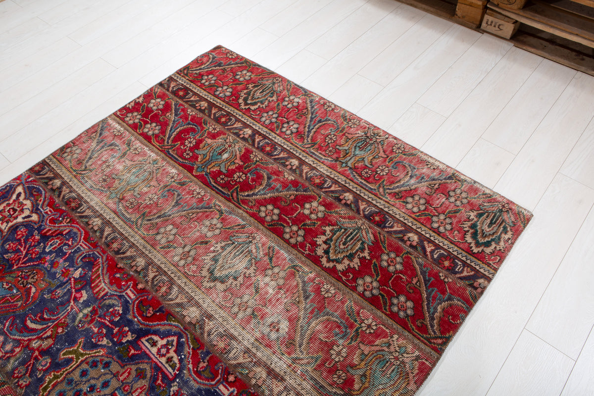 Vintage Multicolour Hand-Knotted Patchwork Rug – 6' 11" x 5' 0" (212 x 152 cm)