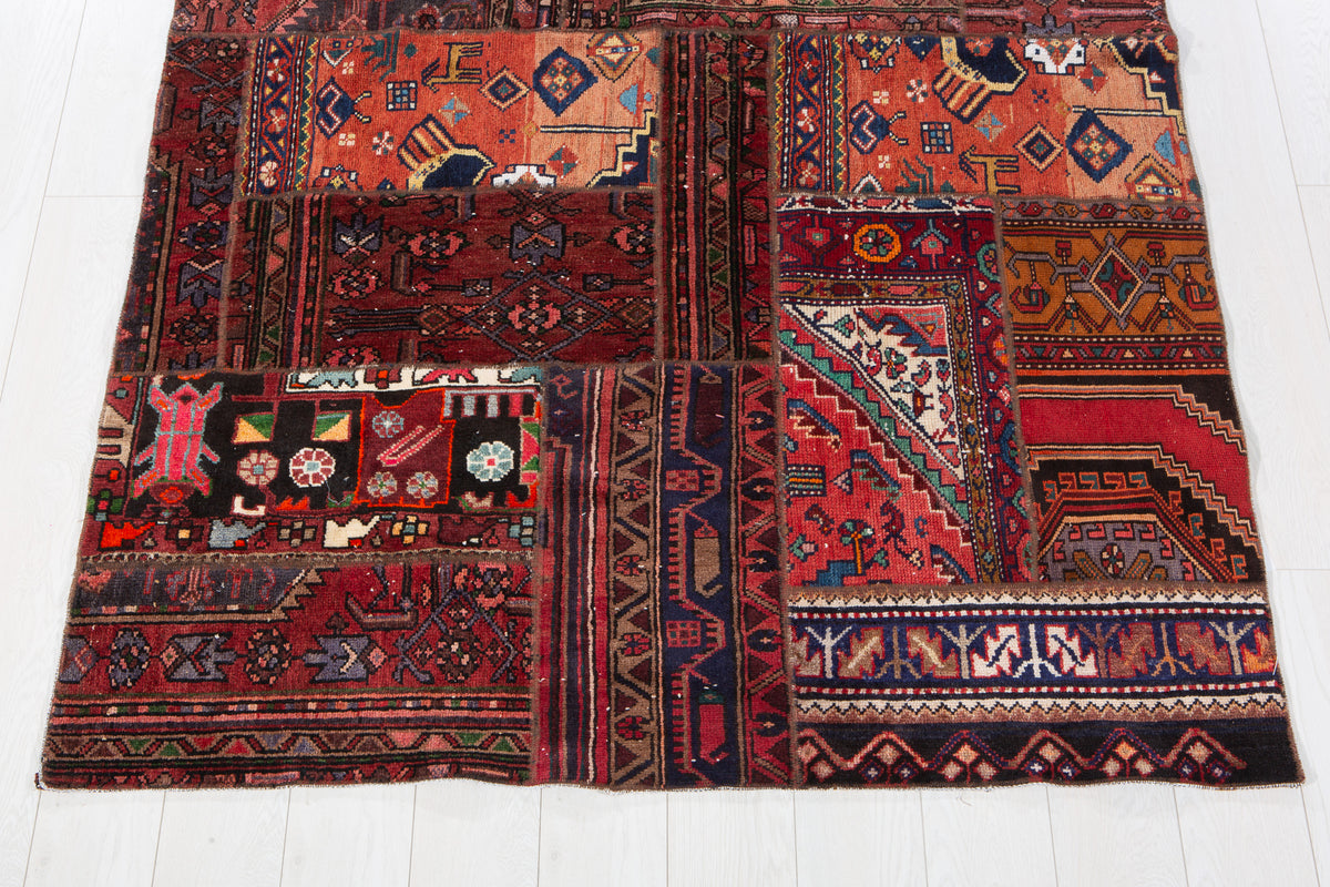 Vintage Multicolour Hand-Knotted Patchwork Rug – 6' 8" x 4' 10" (203 x 147 cm)