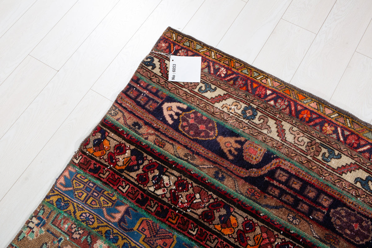 Vintage Multicolour Hand-Knotted Patchwork Rug – 7' 11" x 5' 5" (242 x 166 cm)
