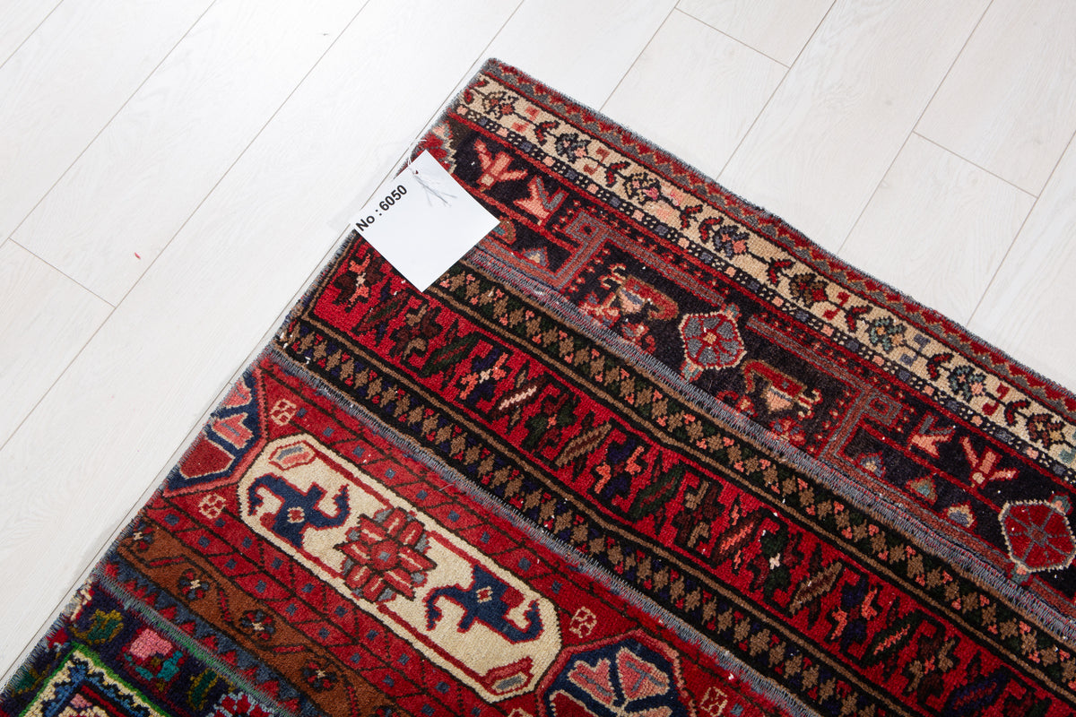 Vintage Multicolour Hand-Knotted Patchwork Rug – 6' 10" x 4' 11" (208 x 151 cm)