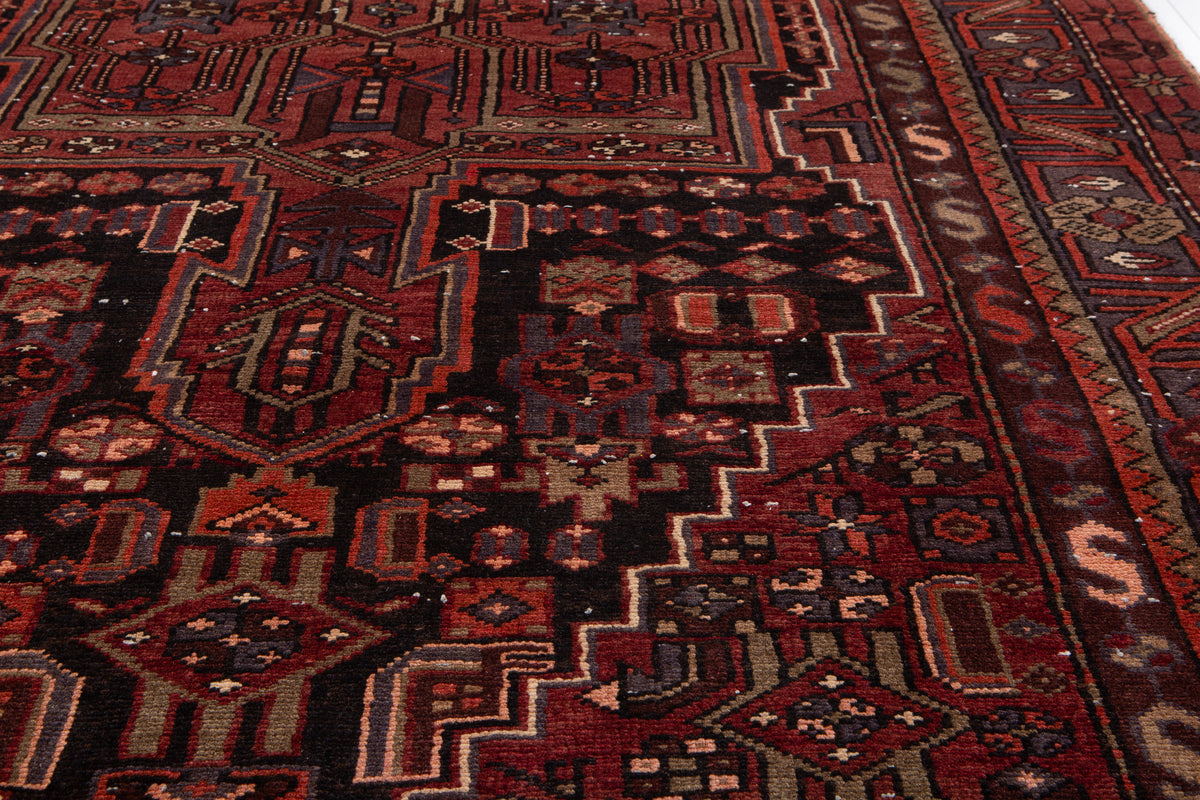 Vintage Red & Black Hand-Knotted Wool Rug – 9' 4" x 4' 10" (285 x 148 cm)