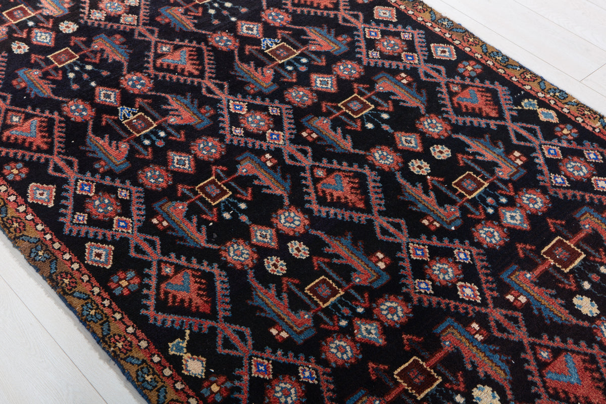 Antique Deep Navy Blue & Red Hand-Knotted Wool Rug – 8' 10" x 3' 11" (270 x 119 cm)