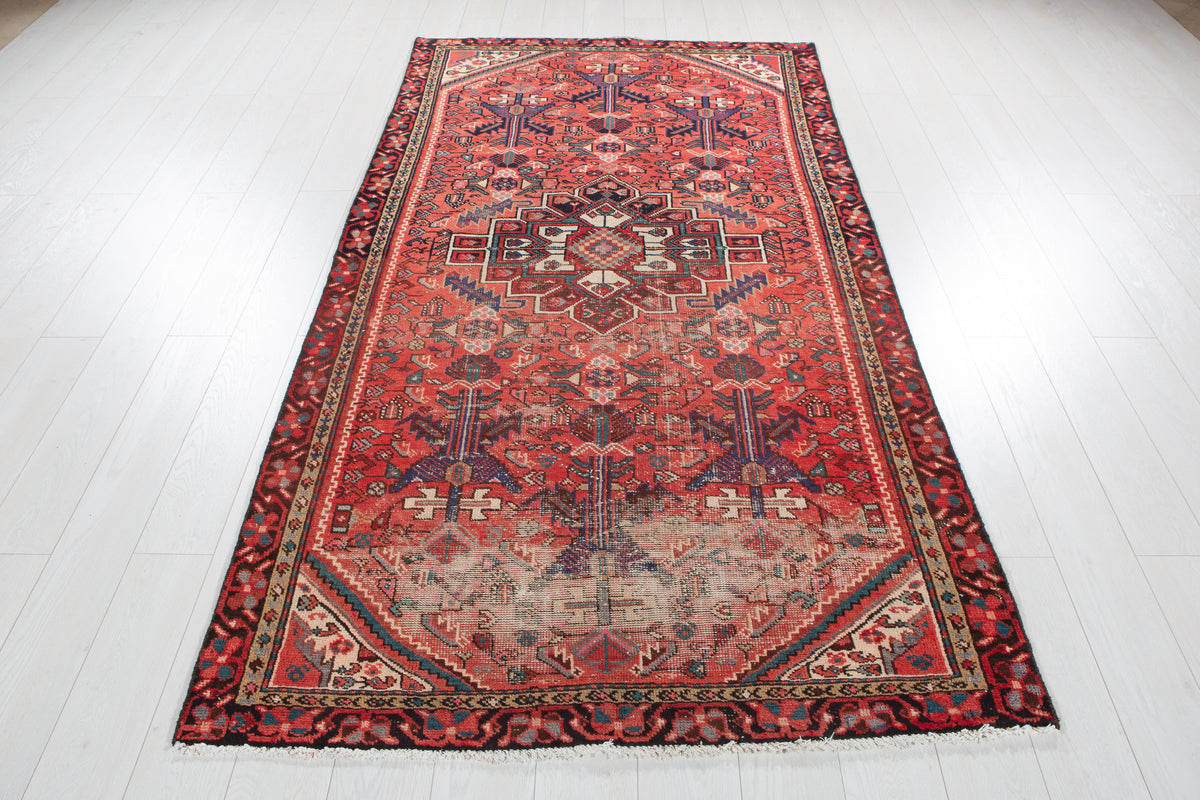 Antique Red Hand-Knotted Wool Rug – 8' 5" x 4' 4" (256 x 132 cm)