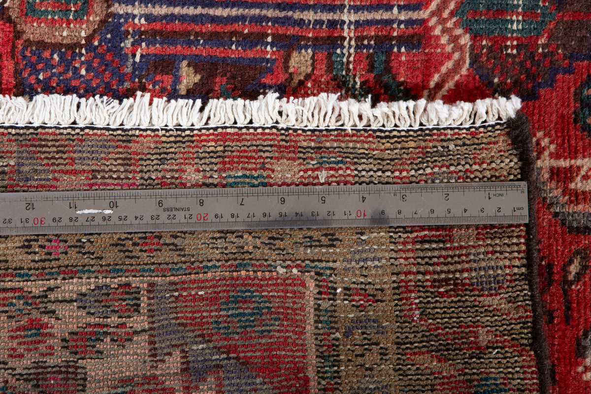 Antique Red Hand-Knotted Wool Rug – 8' 5" x 4' 4" (256 x 132 cm)