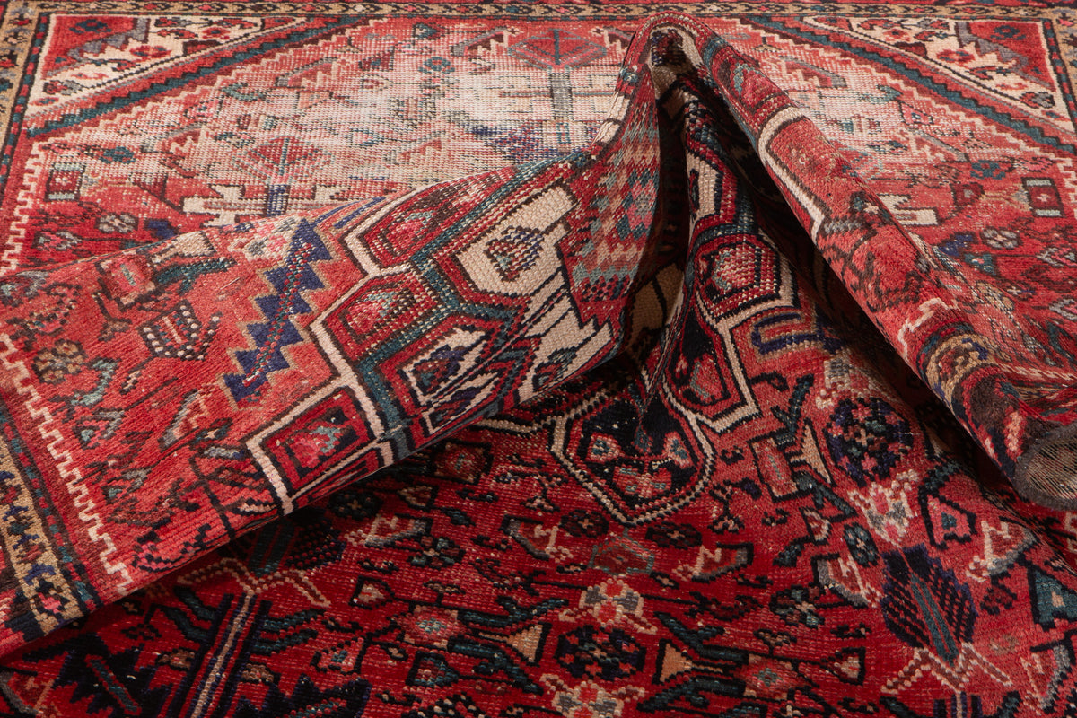 Antique Red Hand-Knotted Wool Rug – 8' 5" x 4' 4" (256 x 132 cm)