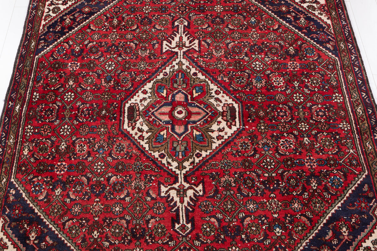Vintage Red Hand-Knotted Wool Rug – 8' 9" x 5' 10" (266 x 178 cm)