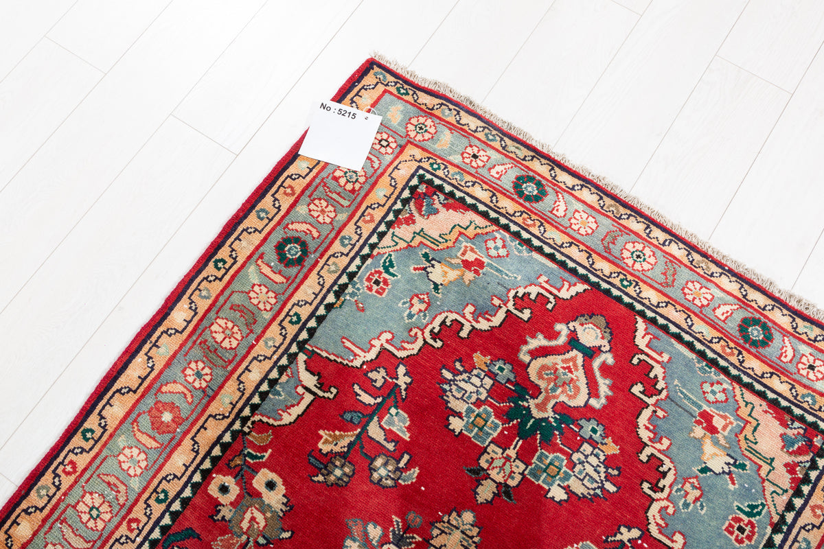 Vintage Floral Medallion Runner Rug, Red – 8' 9" x 3' 8" (267 x 111 cm)