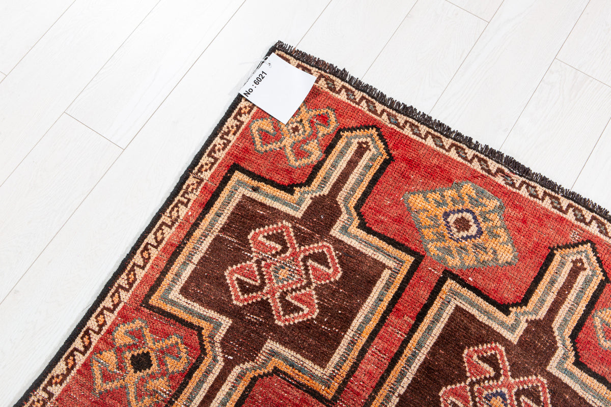 Antique Red Hand-Knotted Wool Rug – 6' 5" x 2' 11" (195 x 90 cm)