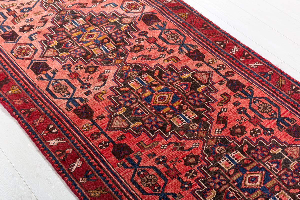 Vintage Faded Geometric Wool Runner, Red & Navy Blue – 9' 10" x 3' 3" (300 x 100 cm)