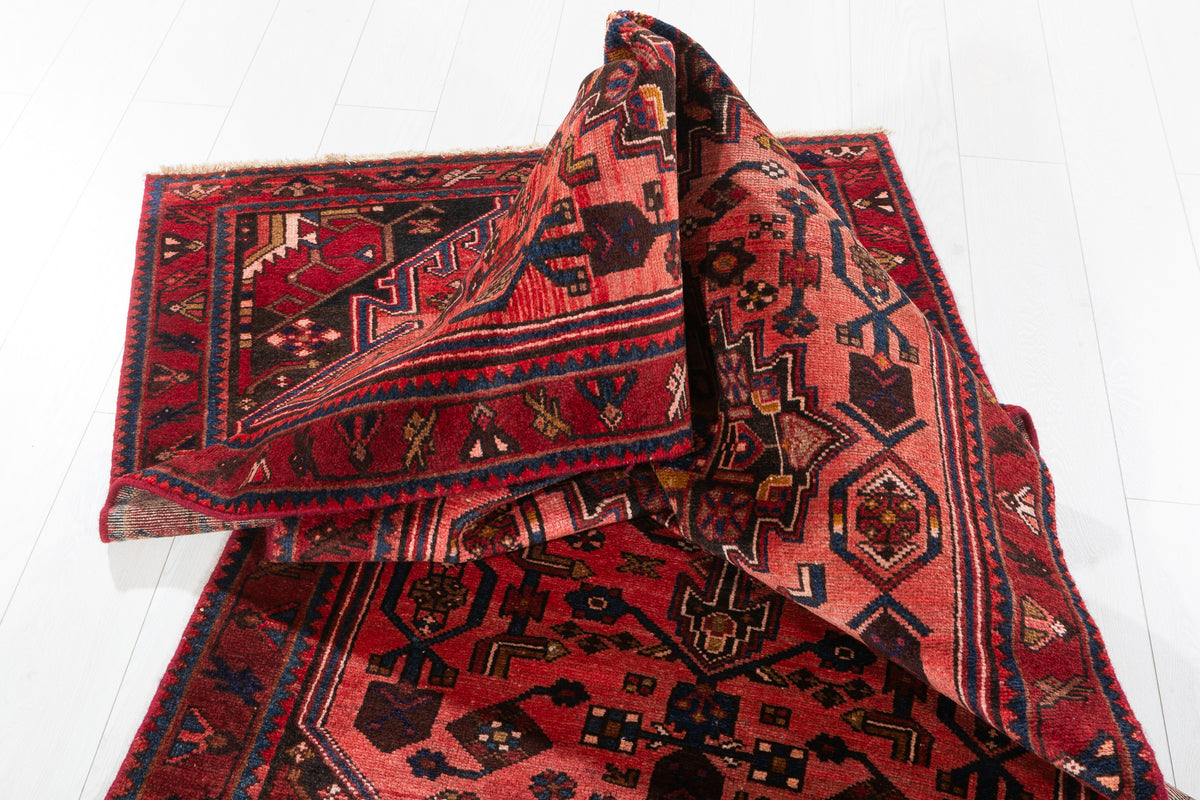 Vintage Faded Geometric Wool Runner, Red & Navy Blue – 9' 10" x 3' 3" (300 x 100 cm)