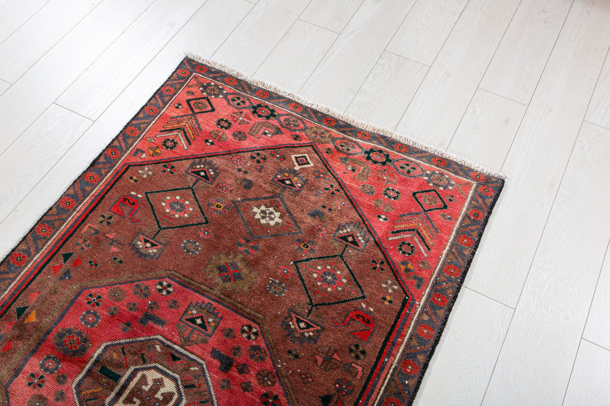 Vintage Rust Red & Pink Hand-Knotted Wool Rug – 5' 9" x 3' 1" (174 x 95 cm)