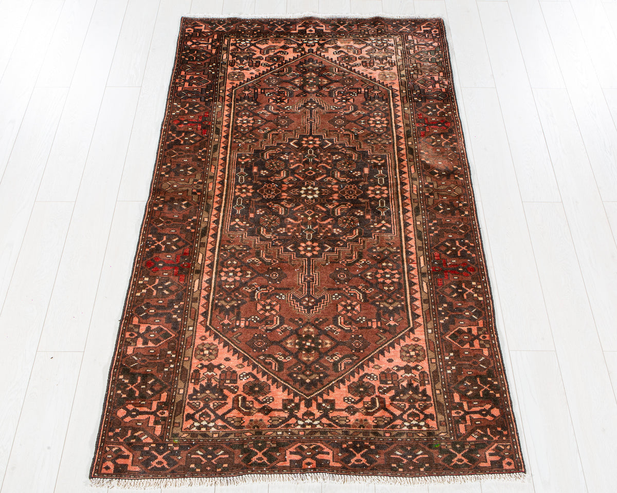 Vintage Rust Red & Salmon Pink Hand-Knotted Wool Rug – 6' 9" x 3' 10" (205 x 117 cm)