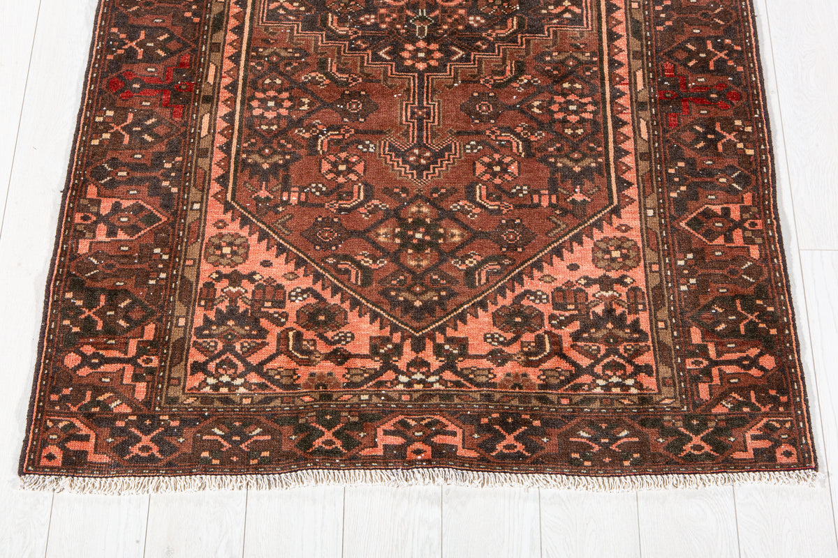 Vintage Rust Red & Salmon Pink Hand-Knotted Wool Rug – 6' 9" x 3' 10" (205 x 117 cm)