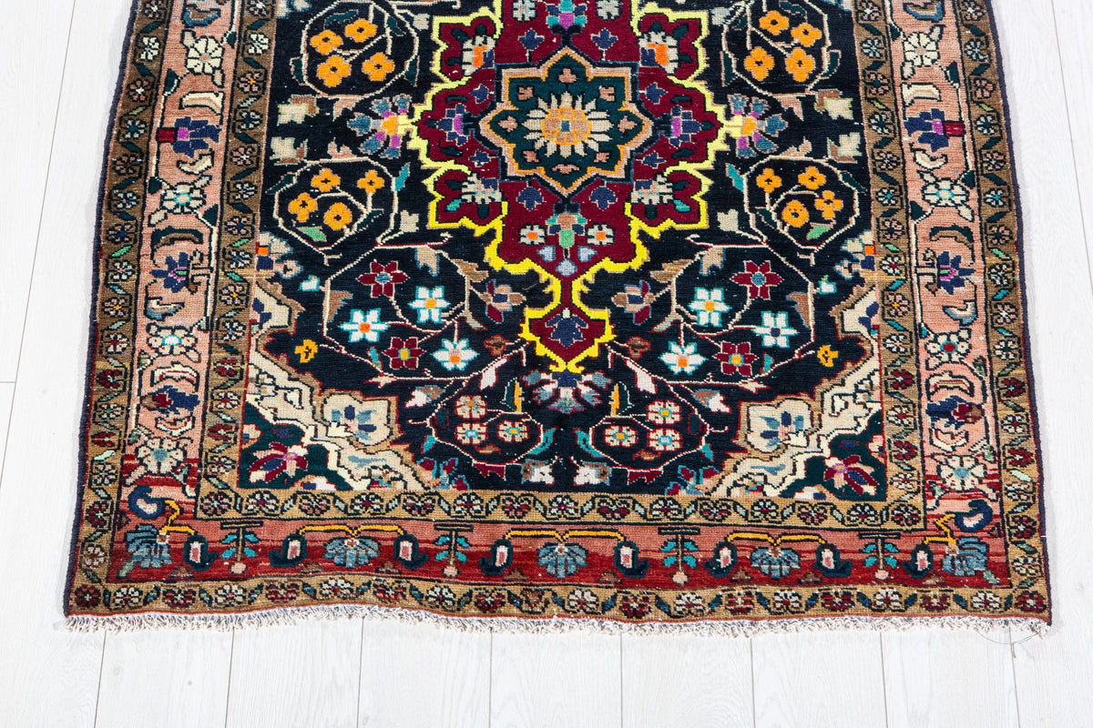 Vintage Navy Blue & Yellow Hand-Knotted Wool Rug – 4' 11" x 3' 9" (149 x 115 cm)