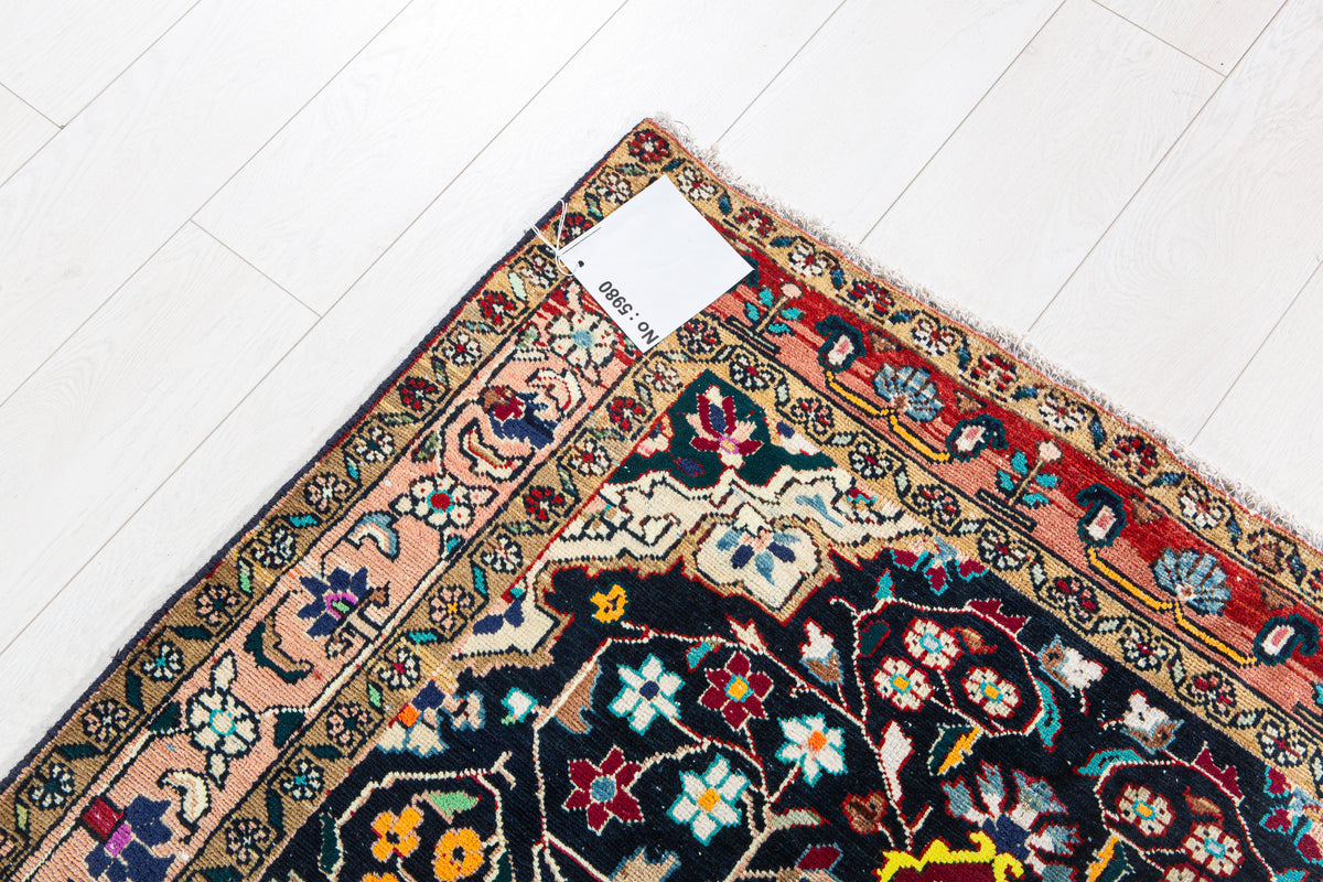 Vintage Navy Blue & Yellow Hand-Knotted Wool Rug – 4' 11" x 3' 9" (149 x 115 cm)