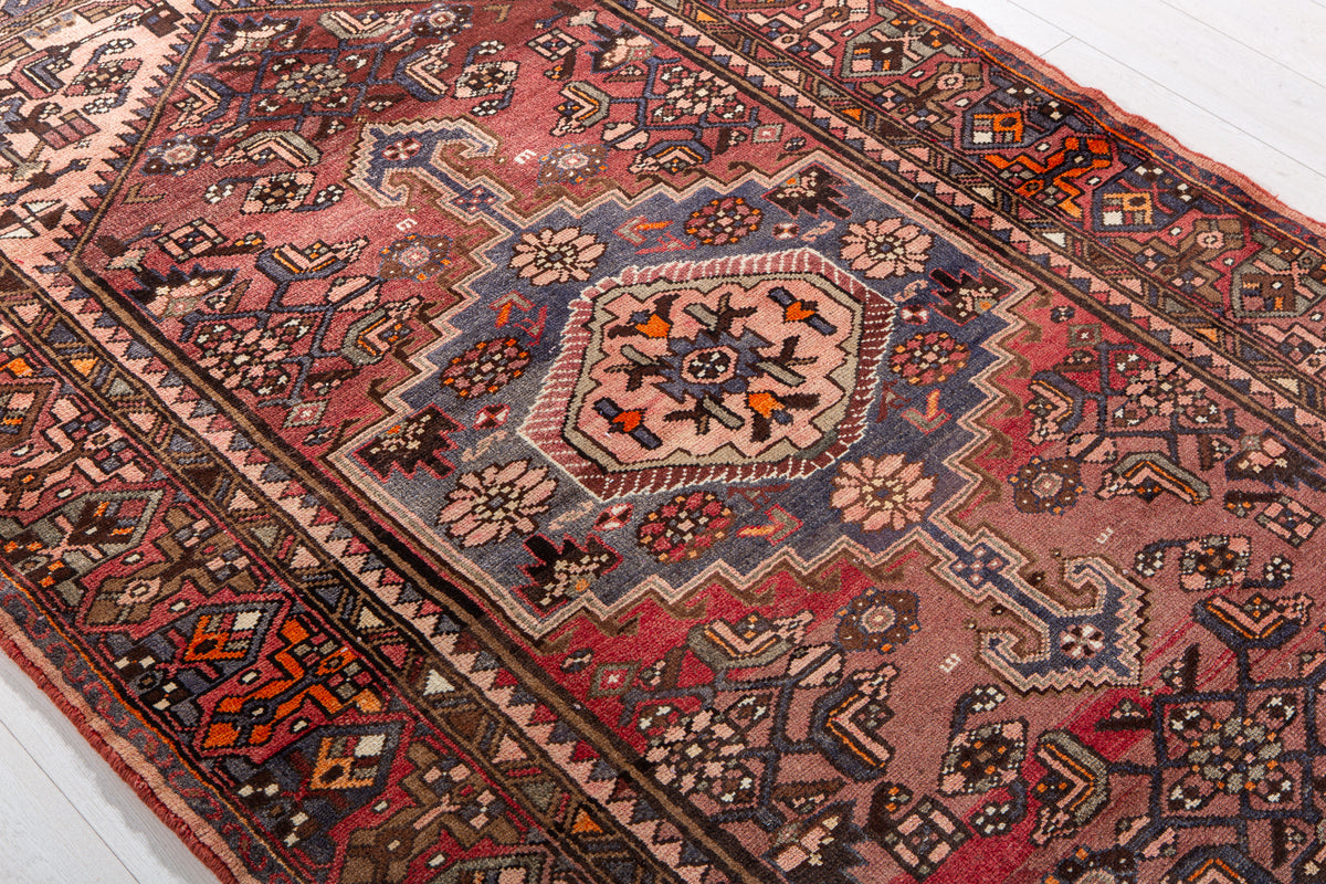Vintage Rust Red & Salmon Pink Hand-Knotted Wool Rug – 7' 1" x 4' 4" (216 x 133 cm)