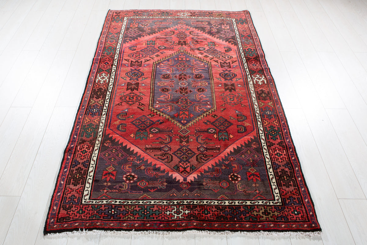 Vintage Red Hand-Knotted Wool Rug – 6' 6" x 4' 4" (199 x 131 cm)