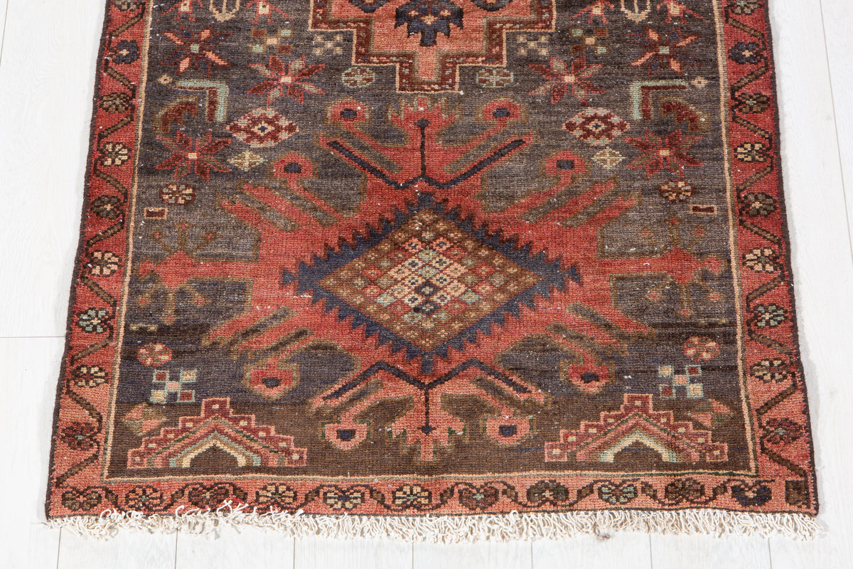 Antique Red Hand-Knotted Wool Rug – 5' 10" x 3' 1" (177 x 94 cm)