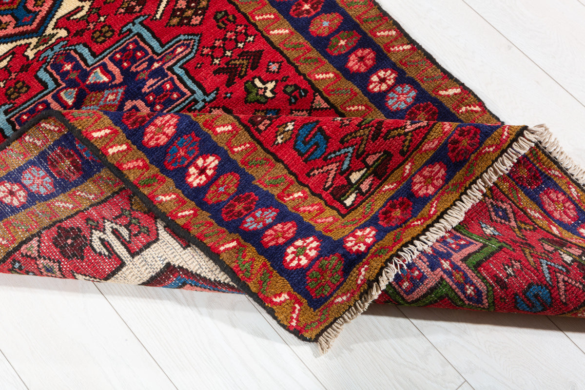 Vintage Narrow Runner Rug, Red – 8' 8" x 2' 11" (263 x 89 cm)