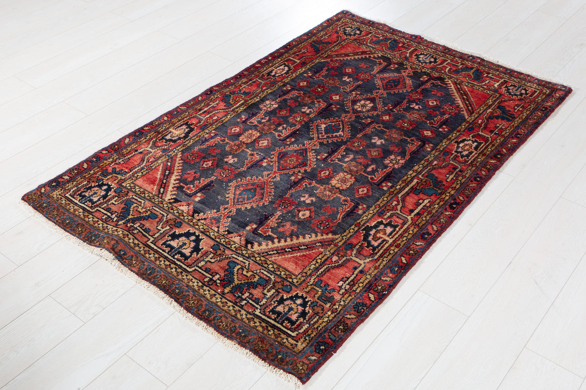 Antique Navy Blue, Red Hand-Knotted Wool Rug – 5' 5" x 3' 5" (166 x 105 cm)