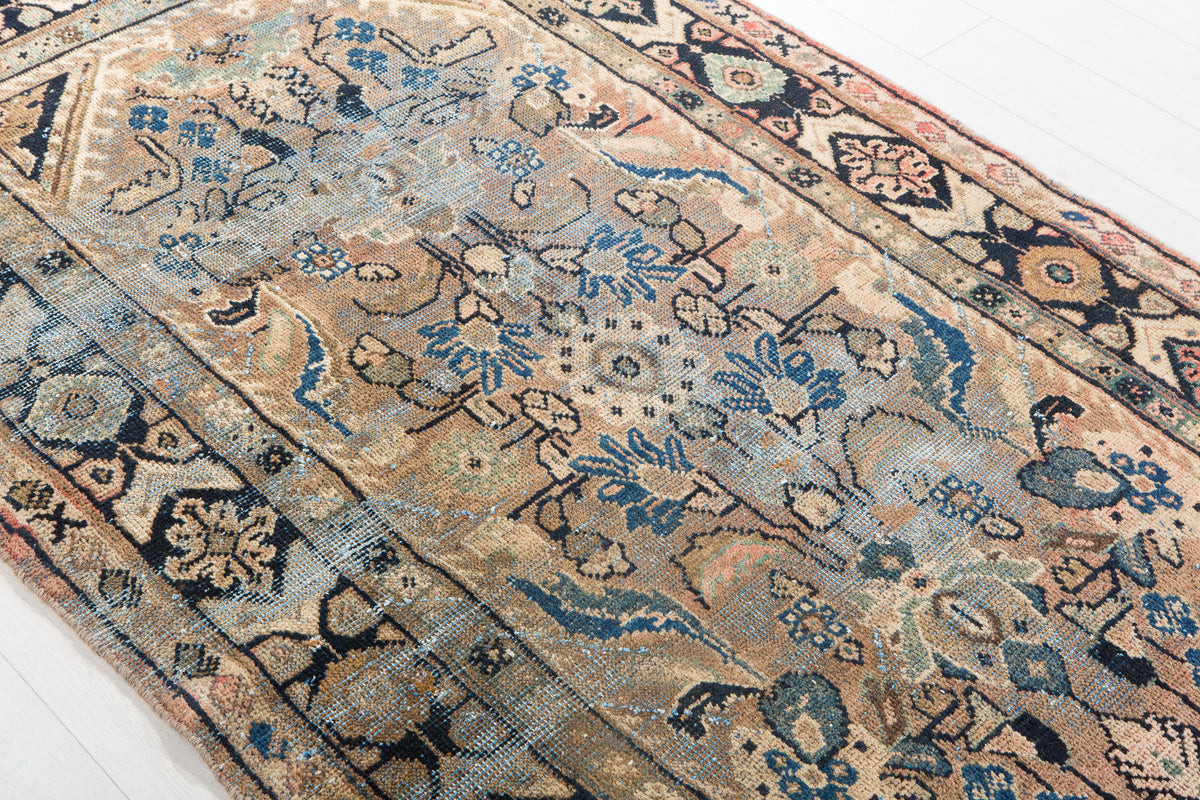 Tapis ancien en laine nouée à la main, rouille orangé – 7' 8" x 3' 10" (234 x 118 cm)