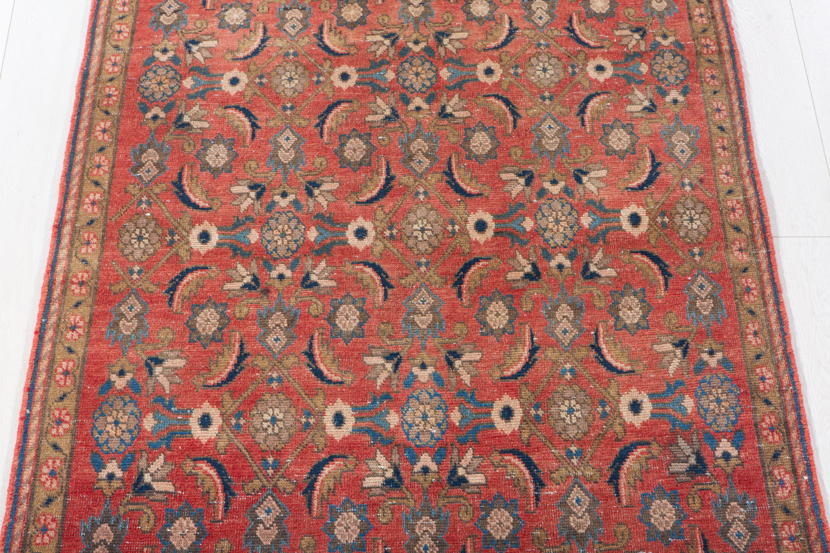 Antique Faded Coral Red Hand-Knotted Wool Rug – 5' 6" x 3' 11" (167 x 120 cm)