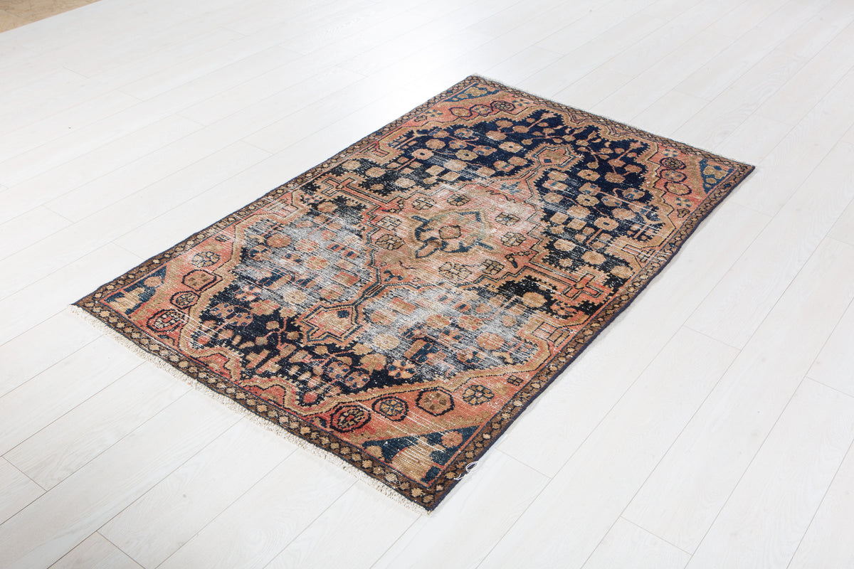 Antique Navy Blue, Peach Hand-Knotted Wool Rug – 5' 6" x 3' 4" (167 x 102 cm)