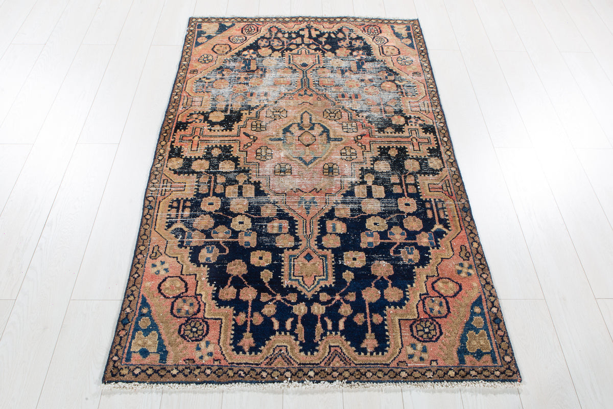 Antique Navy Blue, Peach Hand-Knotted Wool Rug – 5' 6" x 3' 4" (167 x 102 cm)