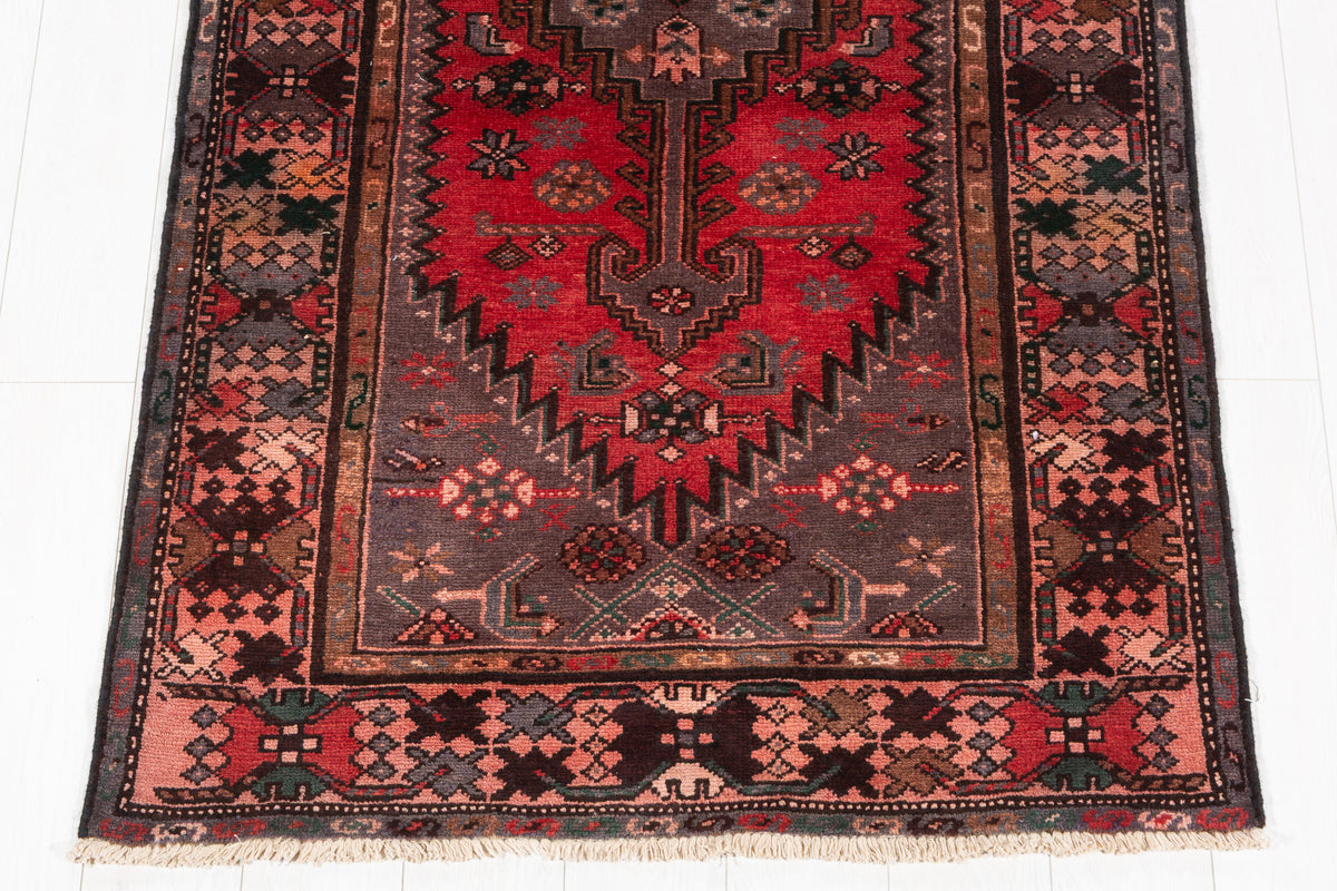 Semi-Antique Linked-Medallion Runner Rug, Red & Salmon Pink – 10' 2" x 3' 6" (311 x 106 cm)
