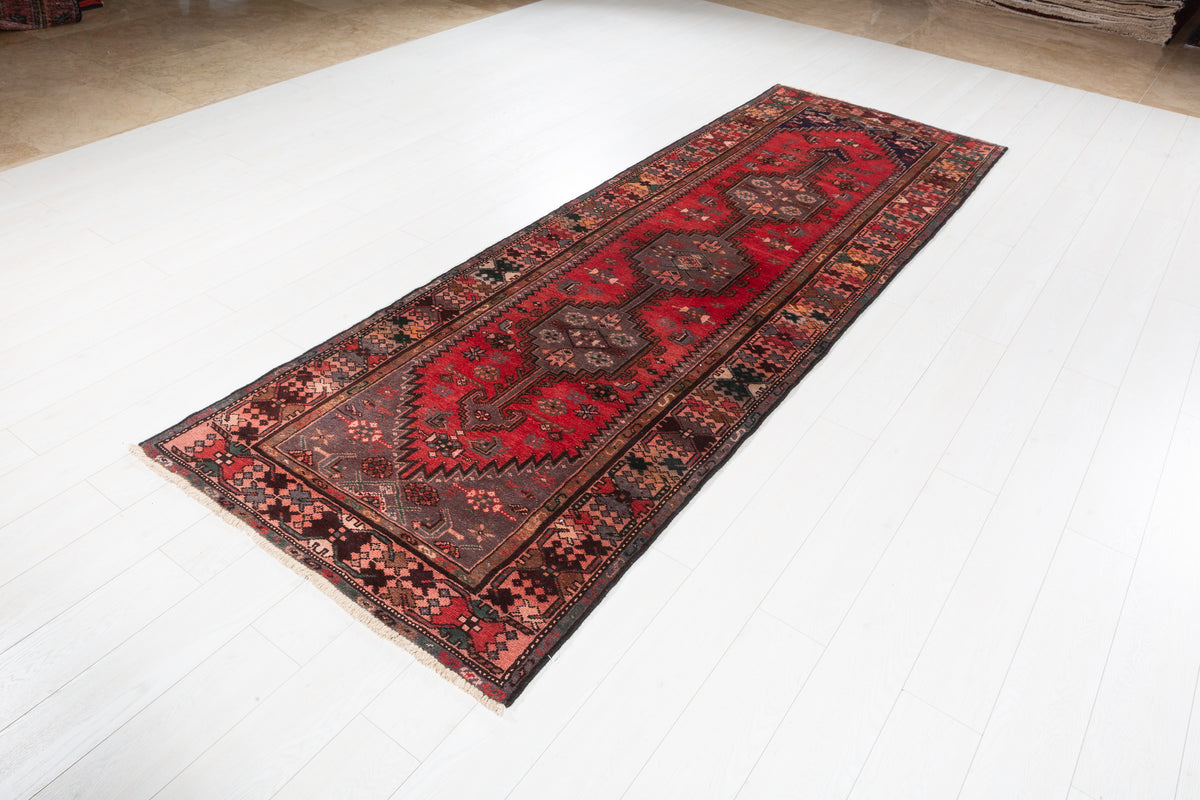 Semi-Antique Linked-Medallion Runner Rug, Red & Salmon Pink – 10' 2" x 3' 6" (311 x 106 cm)