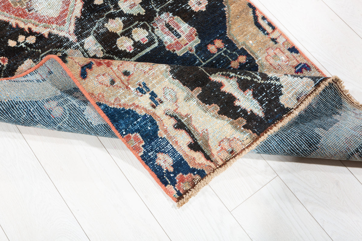 Antique Distressed Floral Wool Runner, Faded Black, Blush & Beige – 8' 2" x 2' 9" (248 x 84 cm)