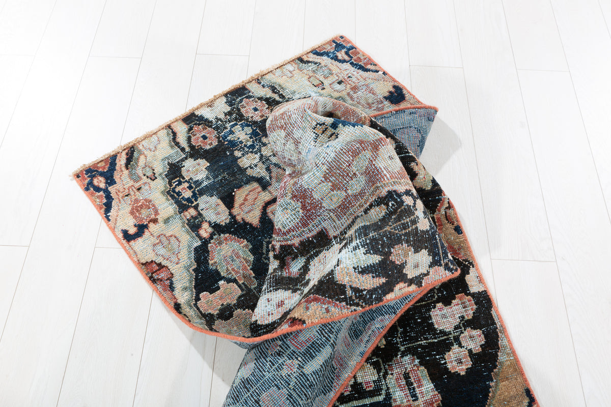 Antique Distressed Floral Wool Runner, Faded Black, Blush & Beige – 8' 2" x 2' 9" (248 x 84 cm)