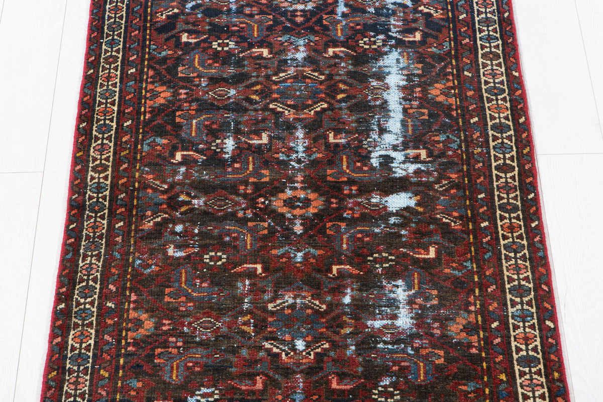 Small Antique Black Rug – 4' 7" x 3' 1" (139 x 95 cm)