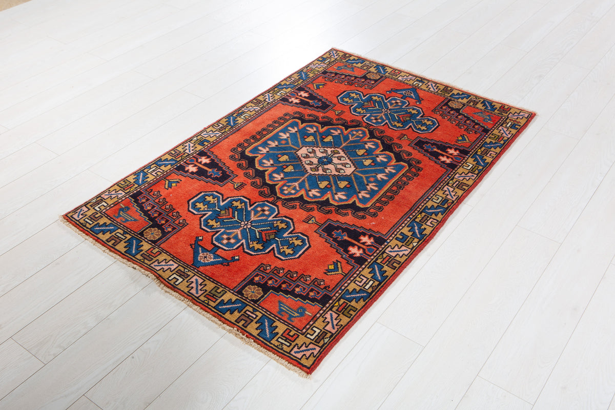 Small Vintage Orange-Red & Blue Rug – 5' 0" x 3' 2" (152 x 97 cm)