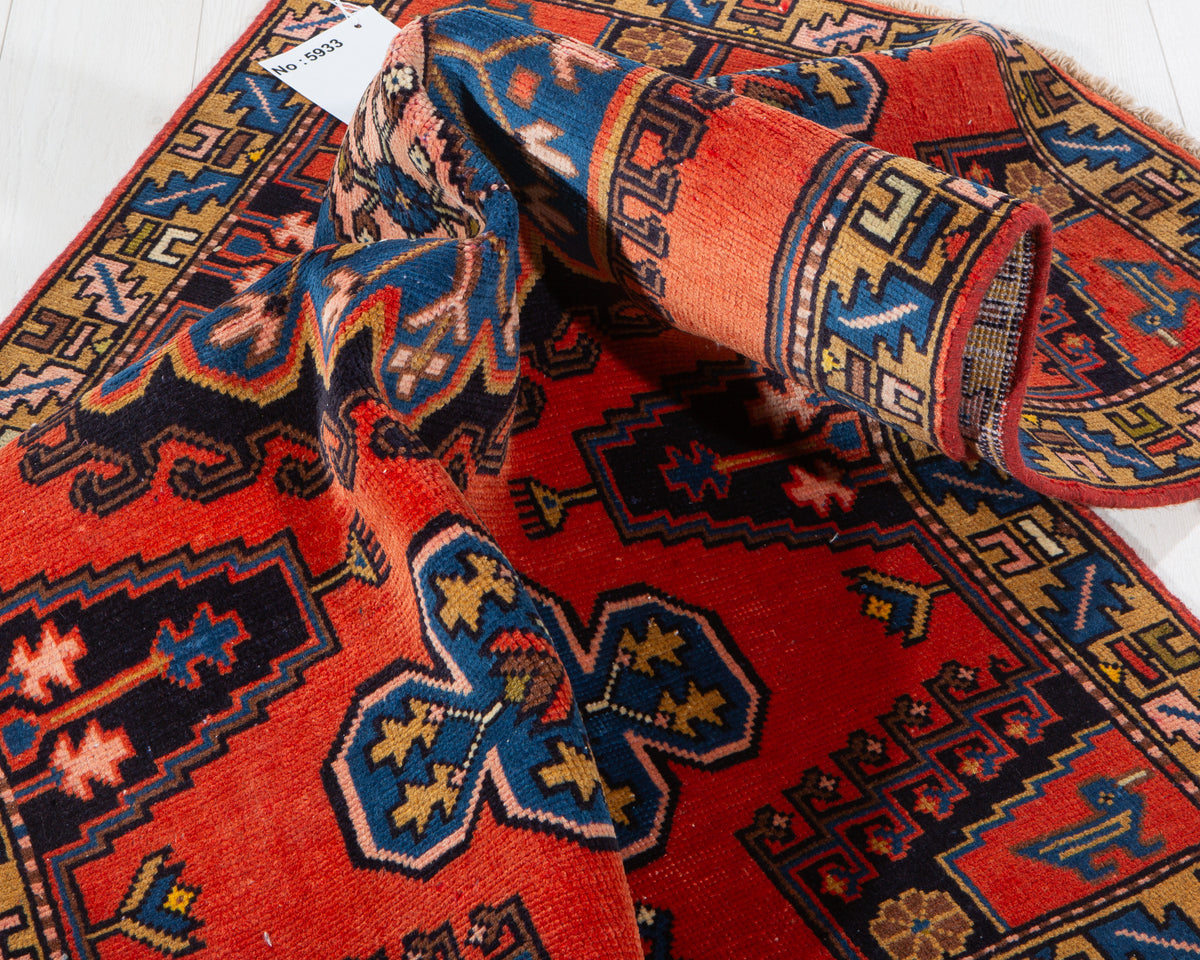 Small Vintage Orange-Red & Blue Rug – 5' 0" x 3' 2" (152 x 97 cm)