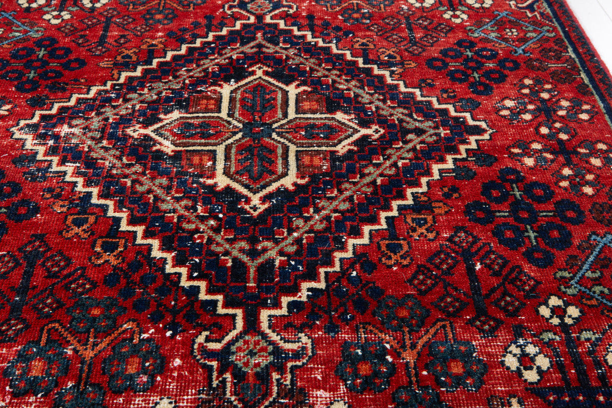Small Antique Red Rug – 5' 5" x 3' 1" (165 x 95 cm)