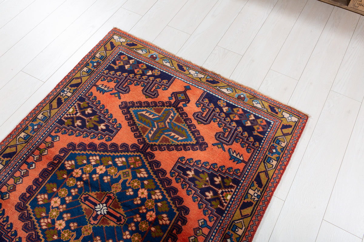 Small Vintage Orange-Red & Blue Rug – 5' 3" x 3' 5" (159 x 105 cm)