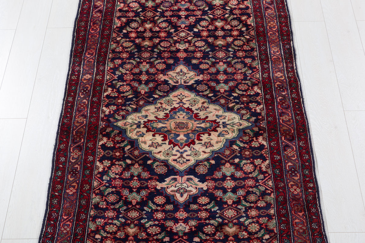 Vintage Herati Medallion Wool Runner, Deep Navy Blue & Red – 9' 7" x 3' 4" (293 x 101 cm)