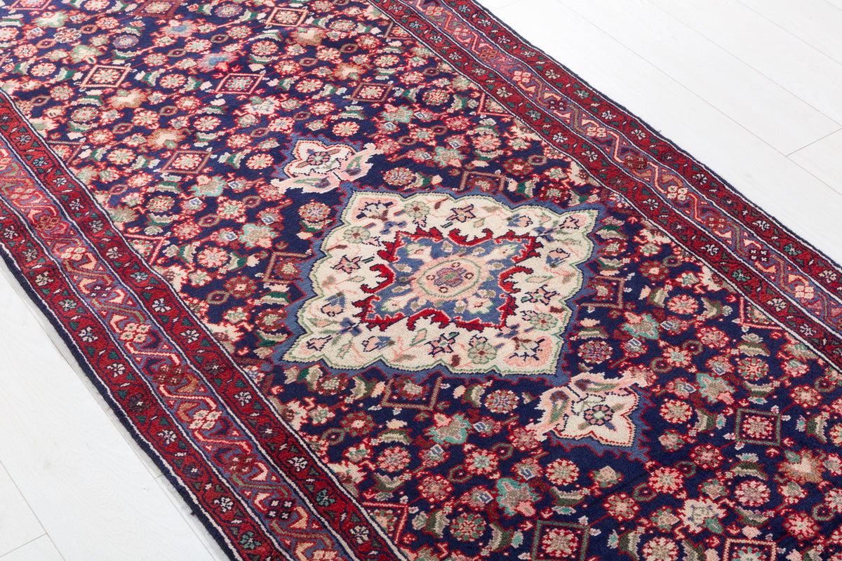 Vintage Herati Medallion Wool Runner, Deep Navy Blue & Red – 9' 7" x 3' 4" (293 x 101 cm)