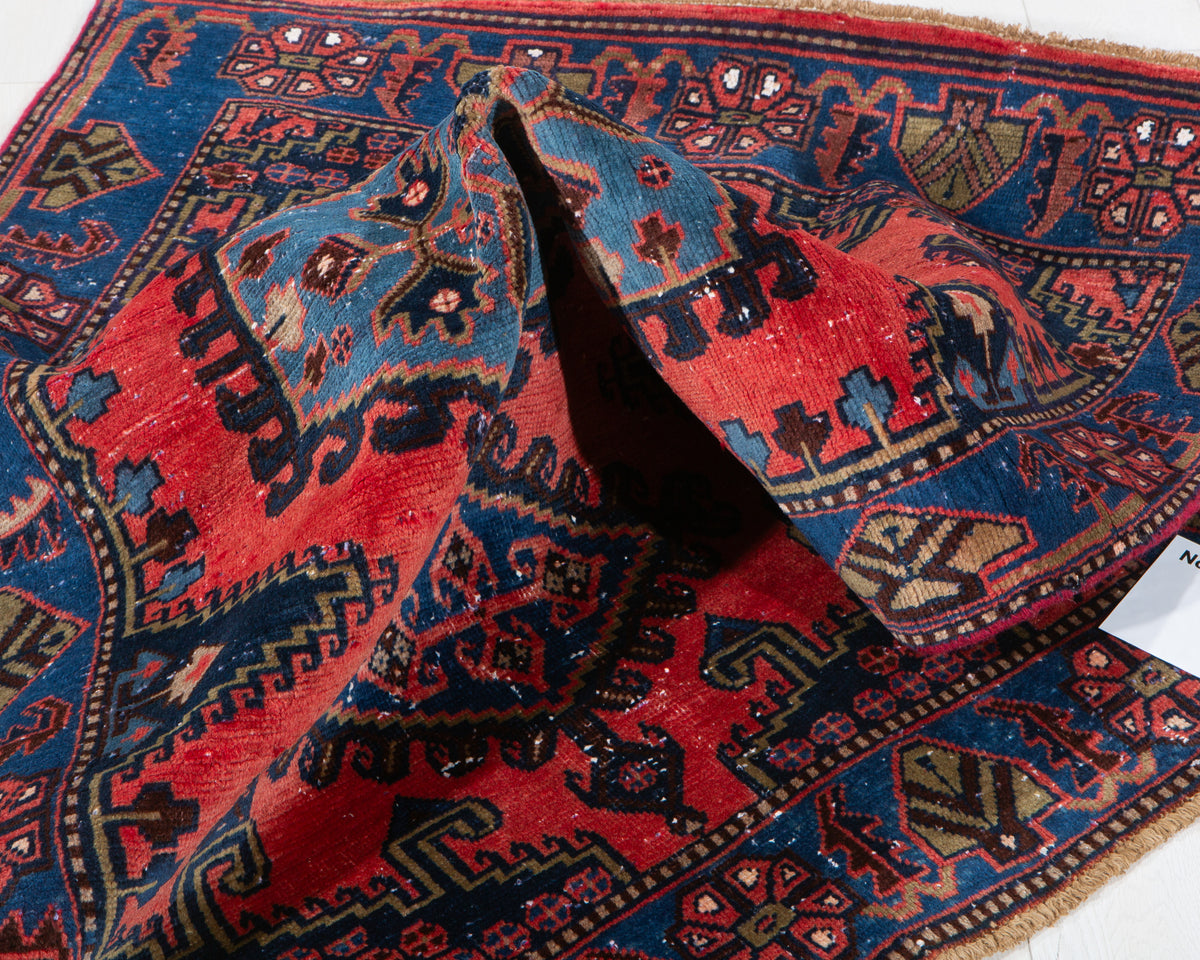Small Vintage Orange-Red & Blue Rug – 5' 0" x 3' 4" (153 x 101 cm)