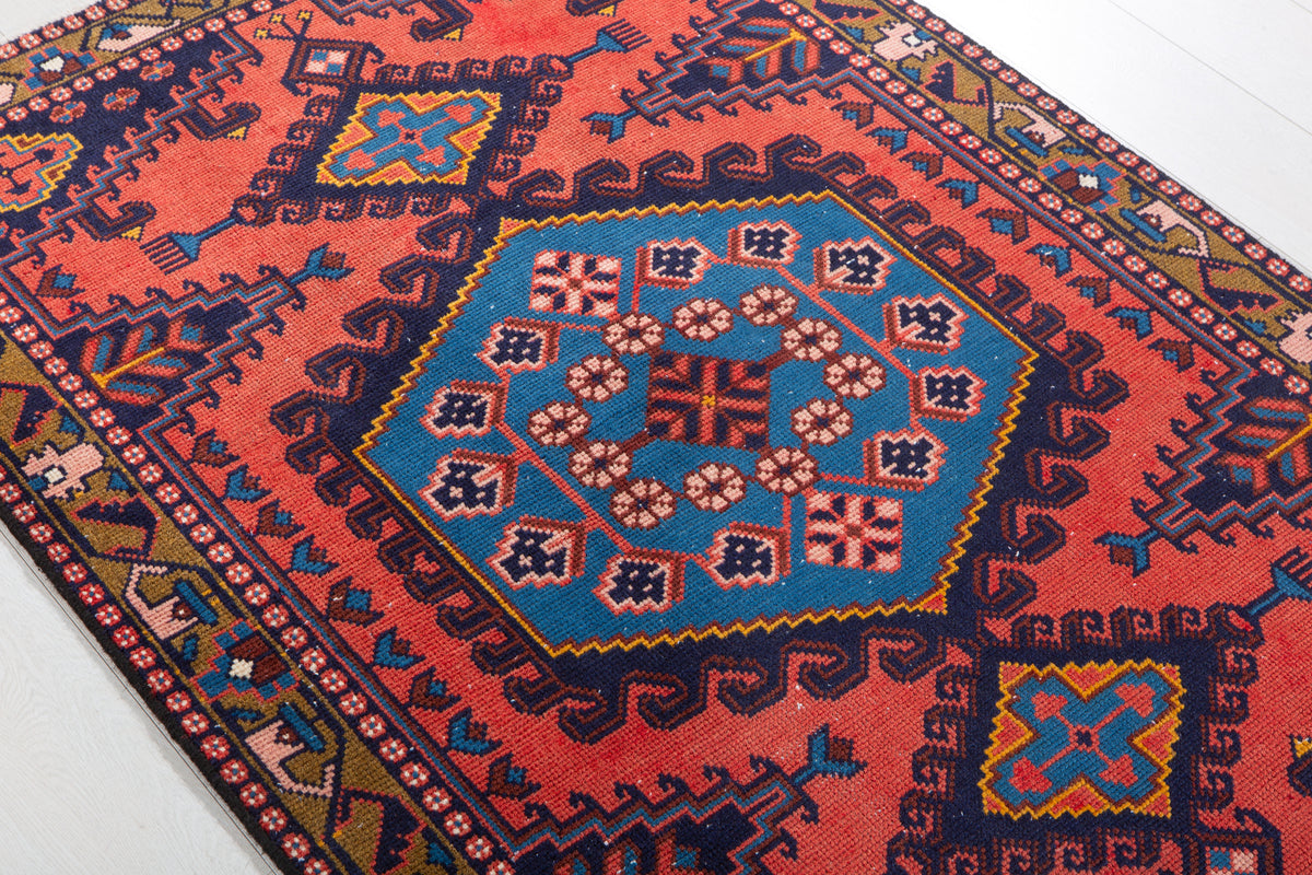 Small Vintage Orange-Red & Blue Rug – 5' 0" x 3' 3" (152 x 100 cm)