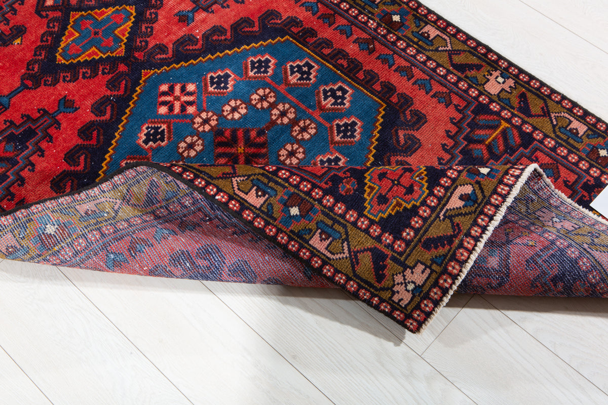 Small Vintage Orange-Red & Blue Rug – 5' 0" x 3' 3" (152 x 100 cm)