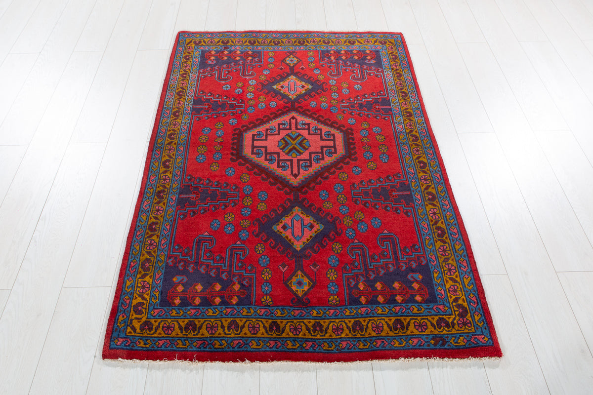 Small Vintage Red, Pink & Blue Rug – 5' 2" x 3' 6" (157 x 106 cm)
