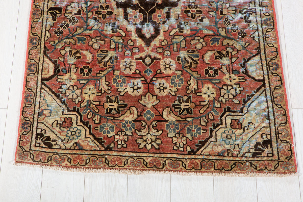 Small Antique Rust Red Rug – 5' 7" x 3' 1" (171 x 93 cm)