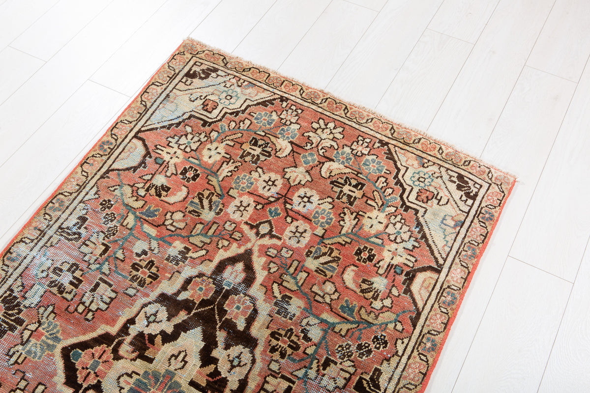 Small Antique Rust Red Rug – 5' 7" x 3' 1" (171 x 93 cm)