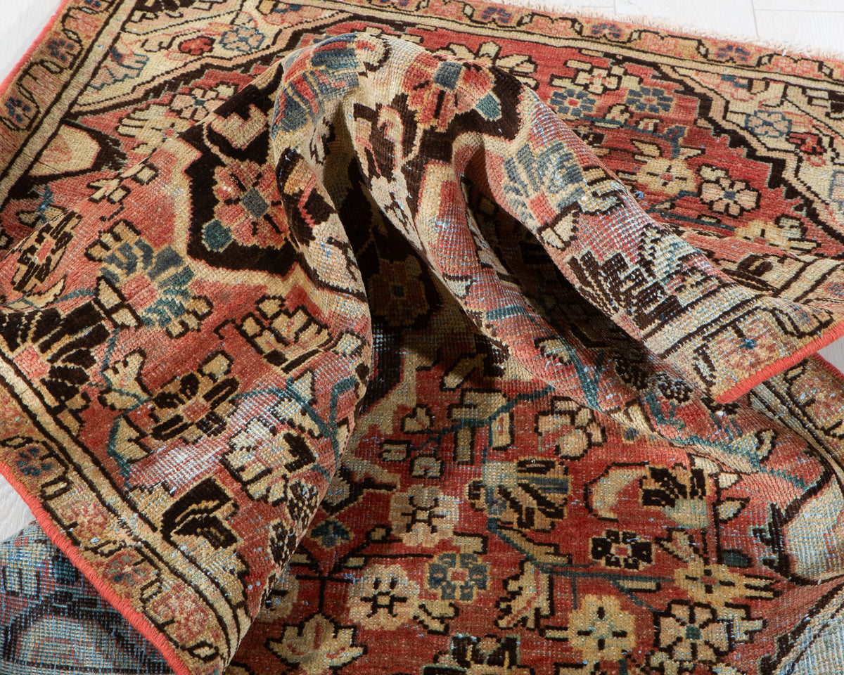 Small Antique Rust Red Rug – 5' 7" x 3' 1" (171 x 93 cm)
