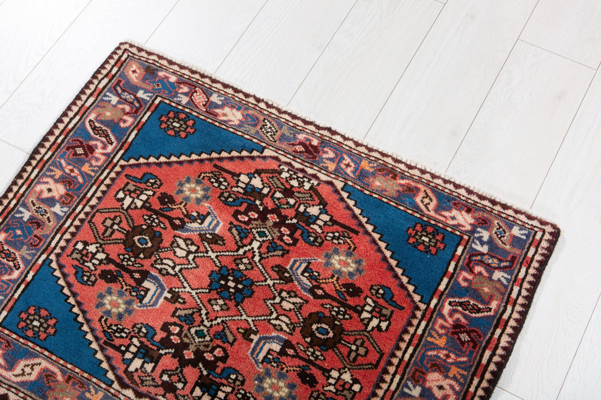 Mini Vintage Red & Blue Rug – 2' 8" x 2' 1" (82 x 63 cm)