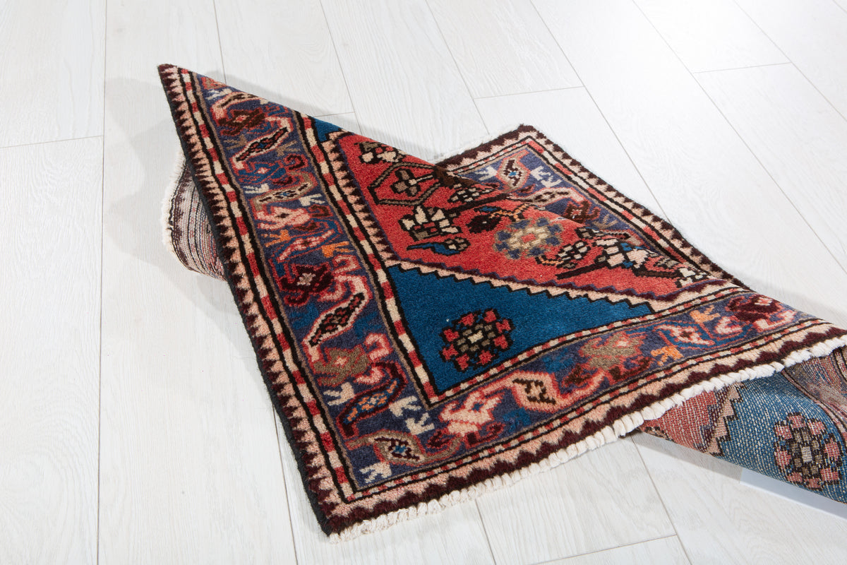 Mini Vintage Red & Blue Rug – 2' 8" x 2' 1" (82 x 63 cm)