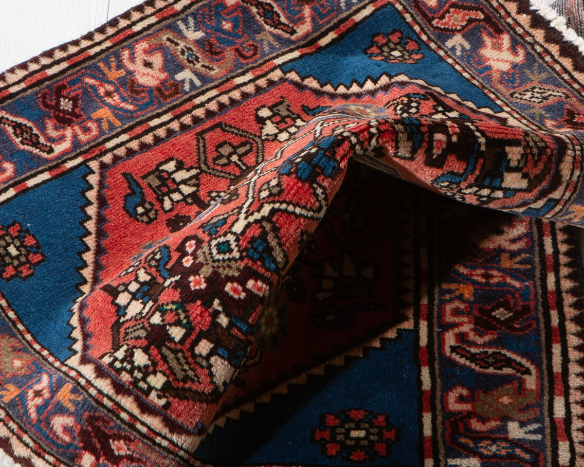 Mini Vintage Red & Blue Rug – 2' 8" x 2' 1" (82 x 63 cm)