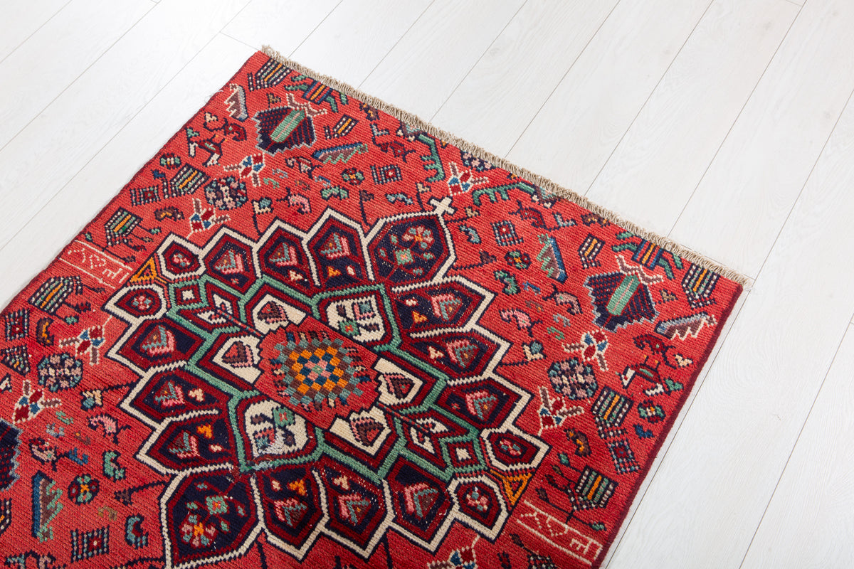 Small Vintage Red Rug – 4' 5" x 3' 0" (134 x 92 cm)